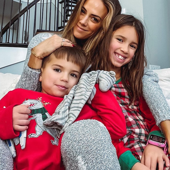 Jana Kramer and Kids, Christmas, Instagram